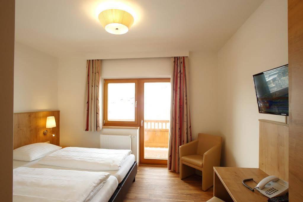 سالباخ هينترغليم Familien & Wohlfuhlhotel Johanneshof المظهر الخارجي الصورة