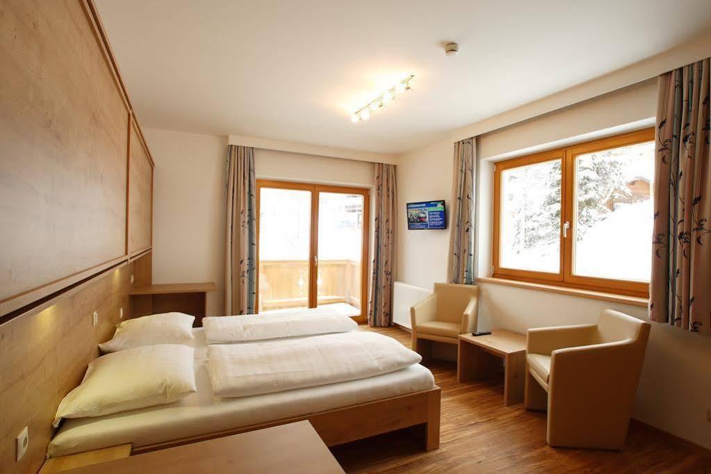 سالباخ هينترغليم Familien & Wohlfuhlhotel Johanneshof المظهر الخارجي الصورة