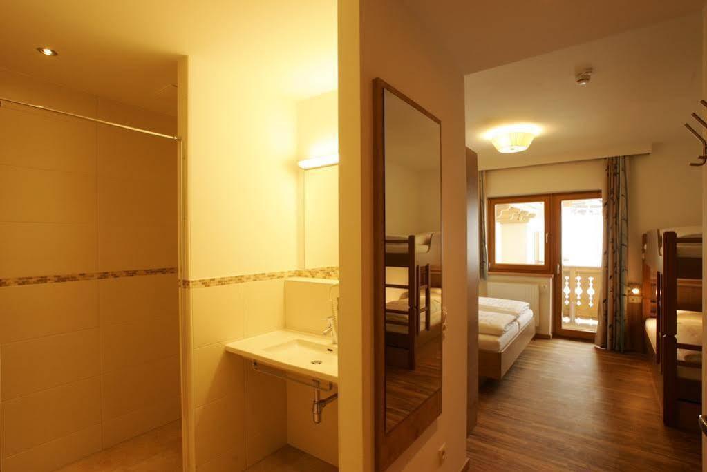 سالباخ هينترغليم Familien & Wohlfuhlhotel Johanneshof المظهر الخارجي الصورة